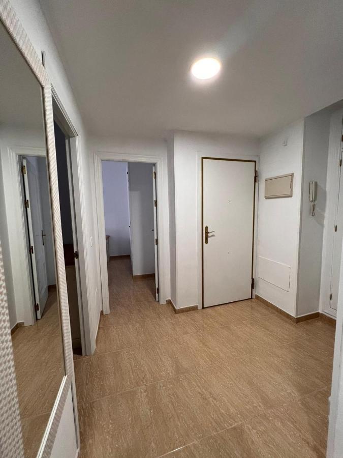 Torremolinos Centro - Beautiful , Newly Renovated 2 Bedroom Apartment Exteriör bild