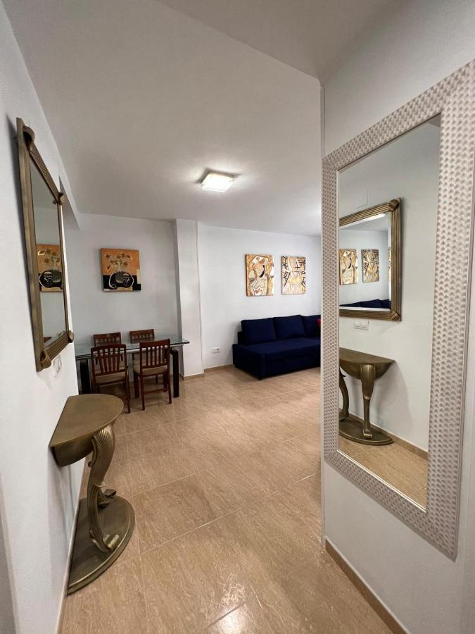 Torremolinos Centro - Beautiful , Newly Renovated 2 Bedroom Apartment Exteriör bild