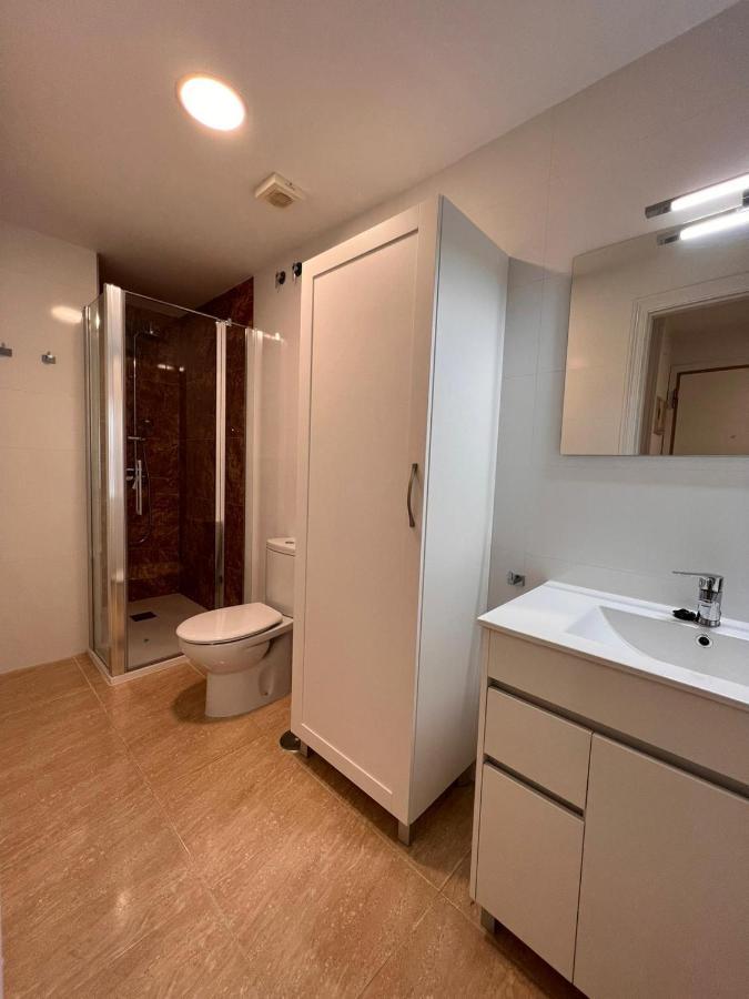 Torremolinos Centro - Beautiful , Newly Renovated 2 Bedroom Apartment Exteriör bild
